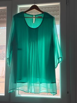 Blusón verde azulado talla única asta la 60