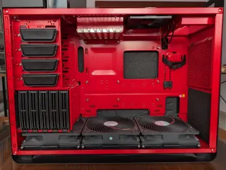 Caja PC Silverstone FT02 y accesorios 
