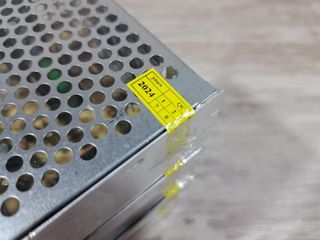 Fuente Alimentación 200W 24V 8A