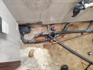 Fontanero  Fontanería