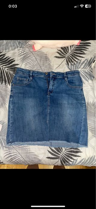 Falda vaquera corta