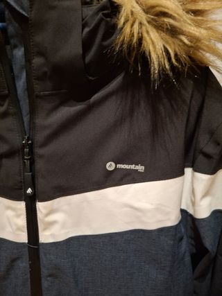 Abrigo unisex Mountain Pro.
