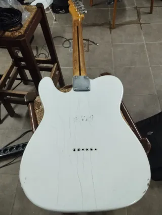 Squier Telecaster Relic Nitro + pastillas CV