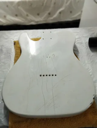 Squier Telecaster Relic Nitro + pastillas CV