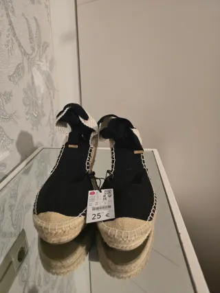 Cuñas esparto negras talla 40