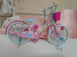 Bicicleta Nancy rosa y azul