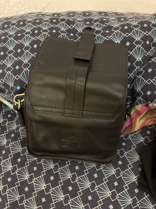 Bolso de mano negro para mujer