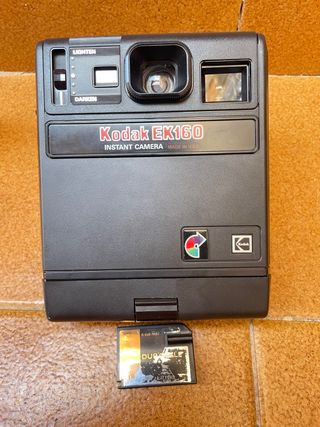 Cámara Instantánea Kodak EK160  practicamente nuev