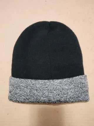 Gorro adulto negro y gris