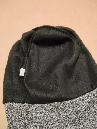 Gorro adulto negro y gris