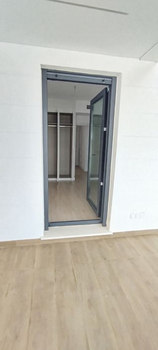 Alquiler habitación en piso familiar