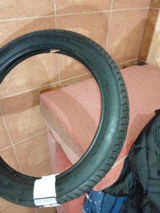Neumático 90/100-18 52P Reinf TL ME 22 + Cámara.