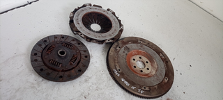 KIT EMBRAGUE OPEL ASTRA H BERLINA 1.4 16V