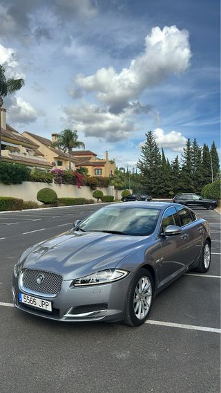 Jaguar XF 2013