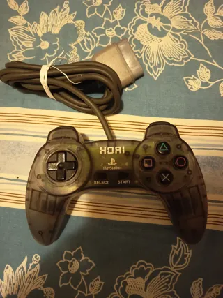 Controller Hori Digital Sindou Pad.