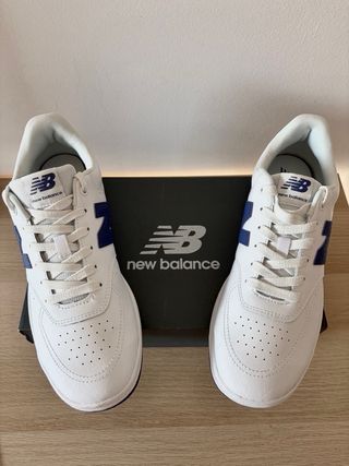 Zapatillas New Balance Blancas y Azules