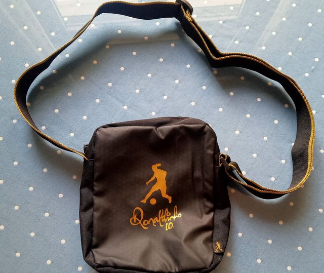 Mochila bandolera Ronaldinho 10