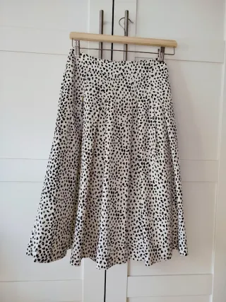 Falda midi estampado leopardo blanco y negro