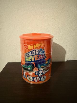 Hot Wheels Color Reveal x2 Macchinine