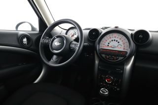MINI Countryman One D