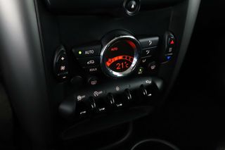 MINI Countryman One D