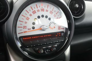 MINI Countryman One D