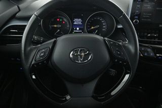 Toyota C-HR 2.0 Hybrid Advance