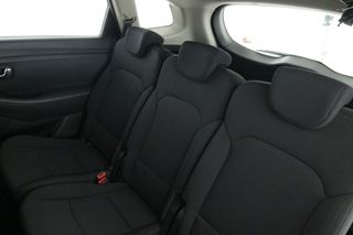 Kia Carens 1.6 GDI Concept