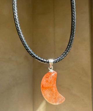 Colgante Luna Cuarzo Hematoide Plata