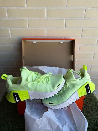 Nike Metcon 6 Verde y Blanco NUEVAS