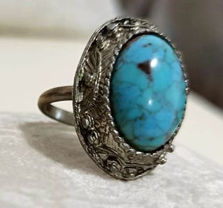 2 Fotocamere Vintage: Polaroid e Konica+anello