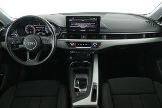 Audi A4 35 TFSI S line HEV 