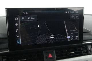 Audi A4 35 TFSI S line HEV 
