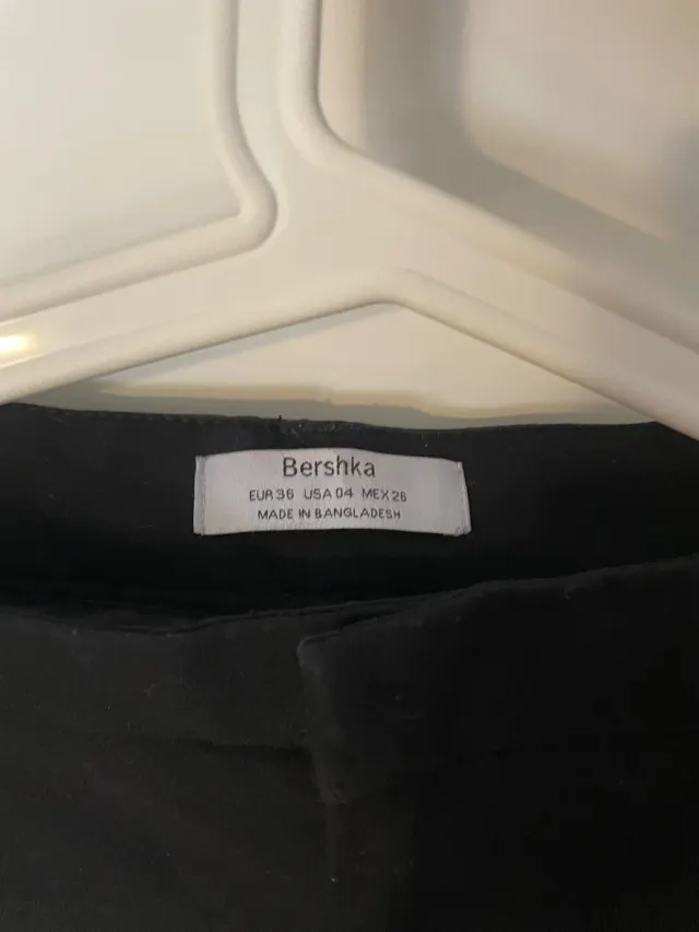 Pantalones negros Bershka básicos