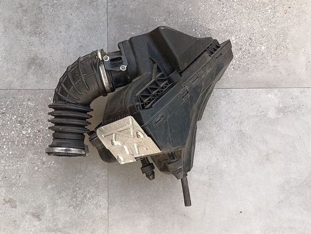 Cuerpo Filtro Aire VAG 8K0133837AB 8K0133835AB