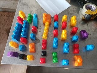 💰 - Mega Bloks Bolsa clásica con 80 Bloques de con