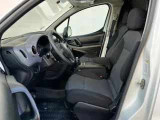 Peugeot Partner Furgon 1.6HDI 100Cv, año 2018. 