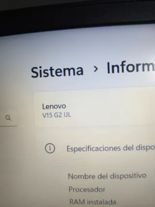 Lenovo V15 IJL Portátil Negro Nuevo