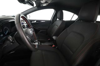 Ford Focus 1.0 EcoBoost Mild-Hybrid ST-Line