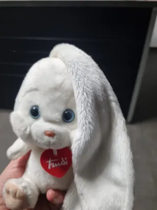 Peluche Trudi bianco con cuore rosso