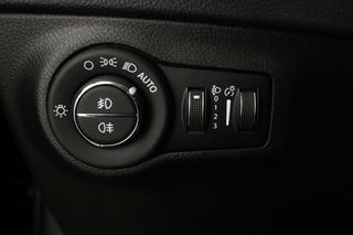 Jeep Compass 1.6 M-Jet Limited FWD