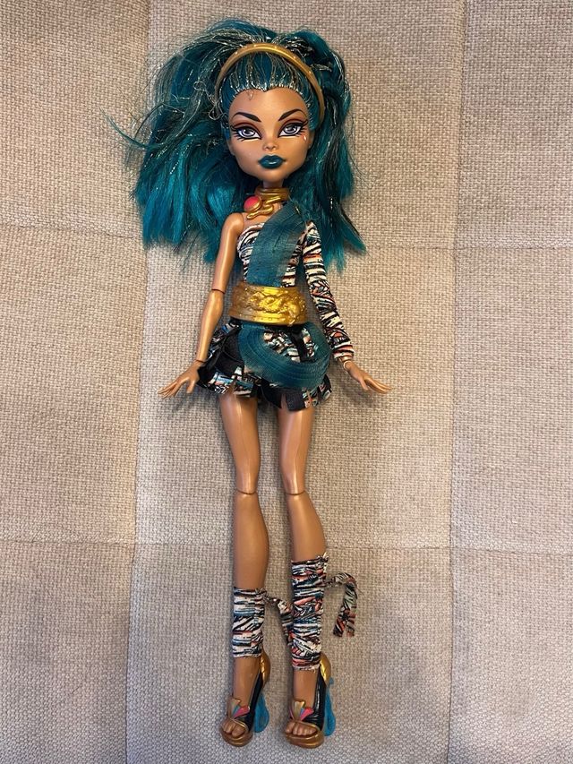 Bambola Monster High Nefera di Nile