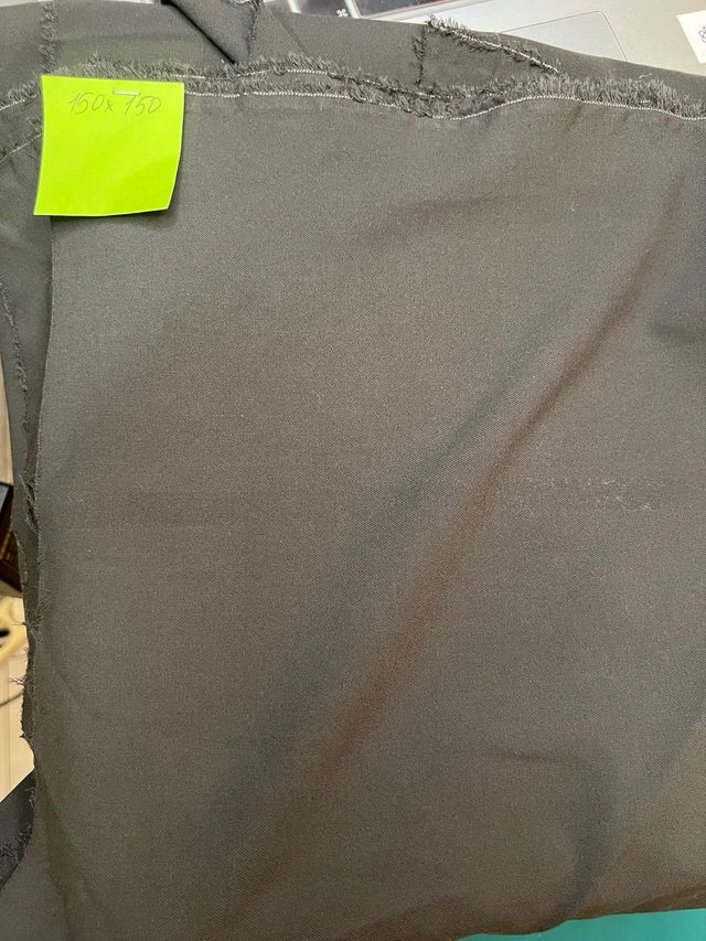 Tela sastre elástica gris oscuro