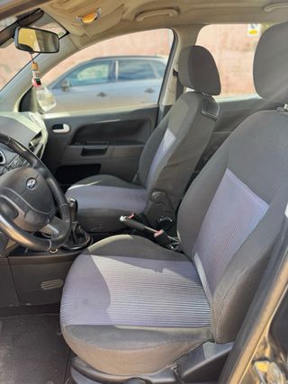 Ford Fusion 5p PEGATINA C VERDE OCASION