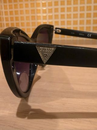 Gafas de sol Guess mujer originales