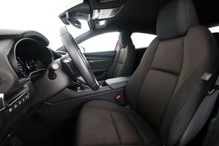 Mazda 3 2.0 Zenith-X