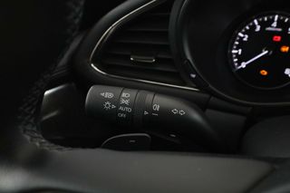 Mazda 3 2.0 Zenith-X