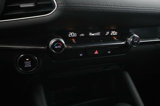 Mazda 3 2.0 Zenith-X