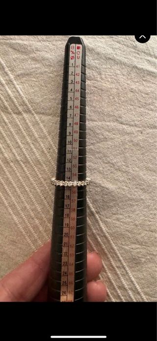 Anillo Eternity Oro 18kt 29 Diamantes 0.70ct