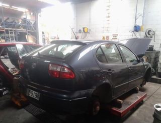 Seat 125468 guantera leon (1m1)